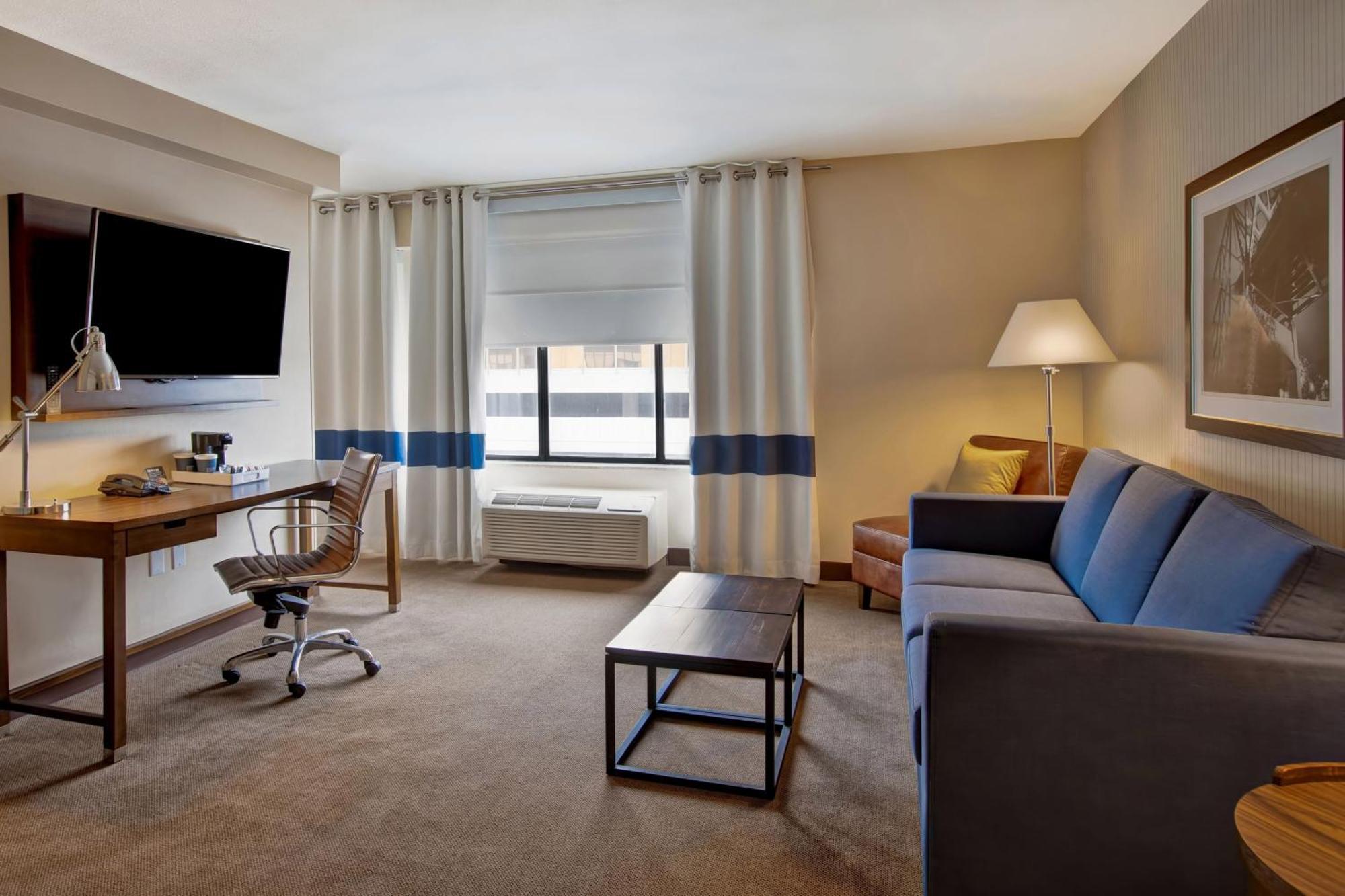 Four Points By Sheraton Peoria Bagian luar foto