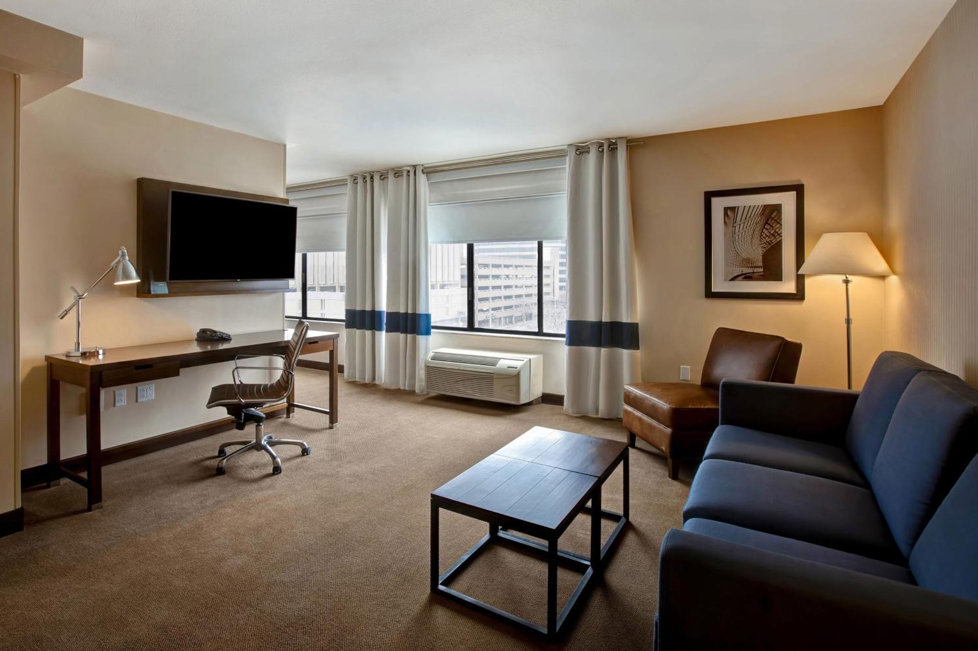 Four Points By Sheraton Peoria Bagian luar foto