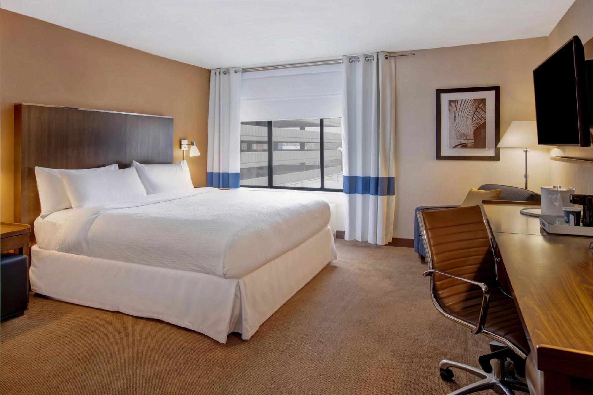 Four Points By Sheraton Peoria Bagian luar foto