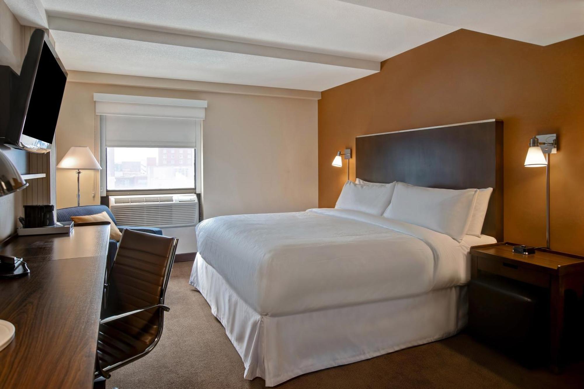 Four Points By Sheraton Peoria Bagian luar foto